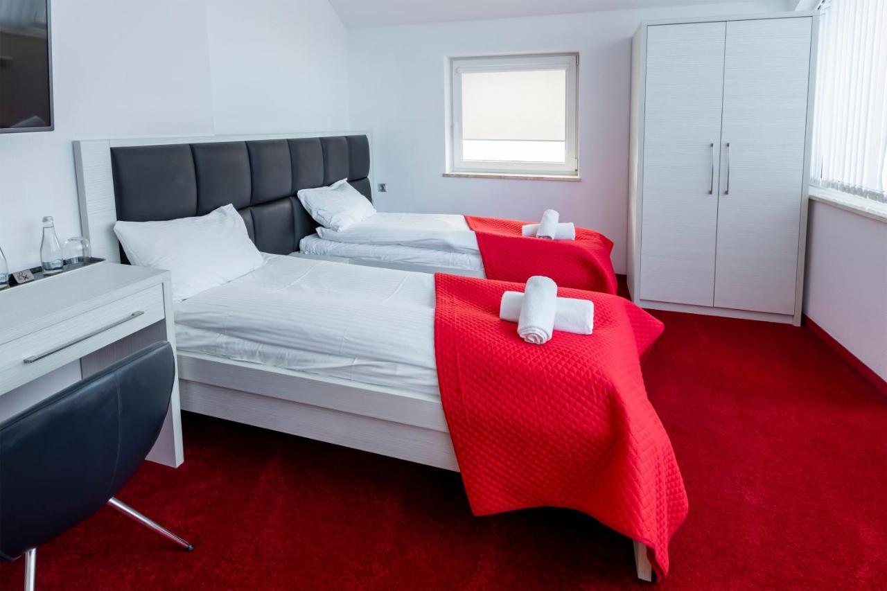 Stacja Snu Hostel Bytów Εξωτερικό φωτογραφία